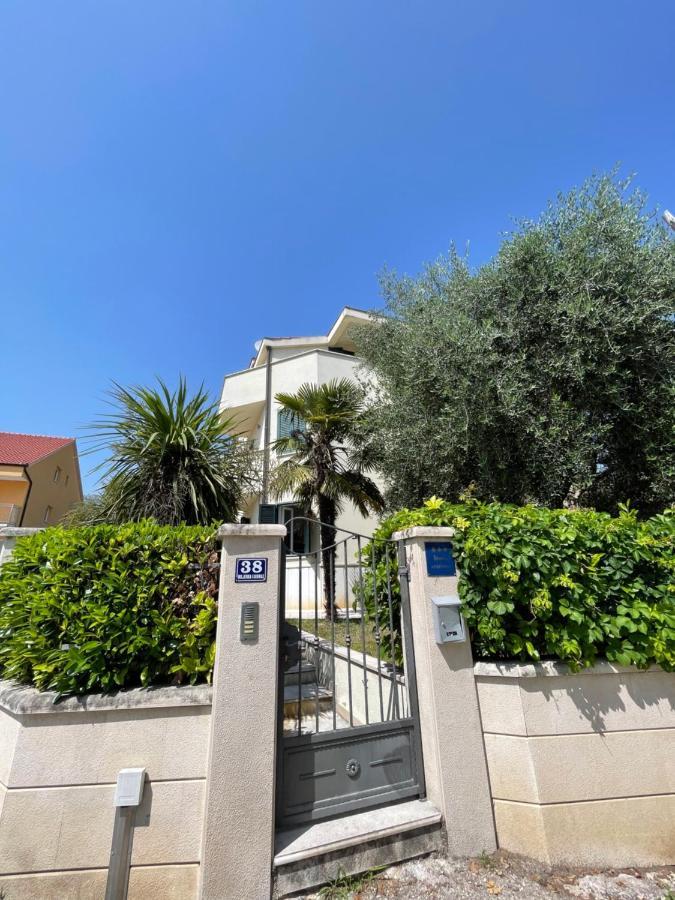 Seaside Apartments Kaštela Buitenkant foto
